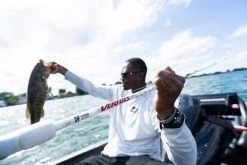 Abu Garcia Veritas Winch Baitcasting Rod 17 Abu Garcia Veritas Winch Baitcasting Rod -Hot Sale Angling Store ABU CASTING ROD VERITAS PLX WINCH LIFESTYLE 2020 002