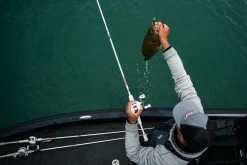 Abu Garcia Veritas Winch Baitcasting Rod 20 Abu Garcia Veritas Winch Baitcasting Rod -Hot Sale Angling Store ABU CASTING ROD VERITAS PLX WINCH LIFESTYLE 2021 005